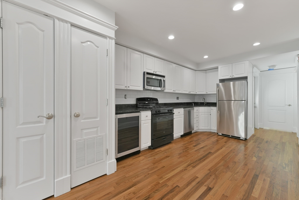 12 Tuckerman St, South Boston