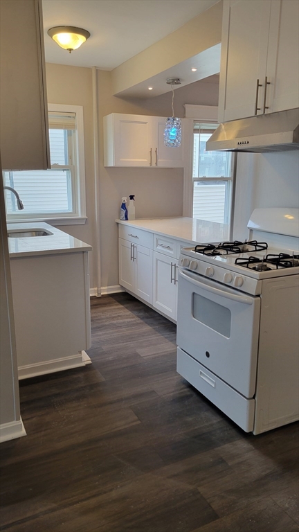 174 Bellingham Ave, Revere