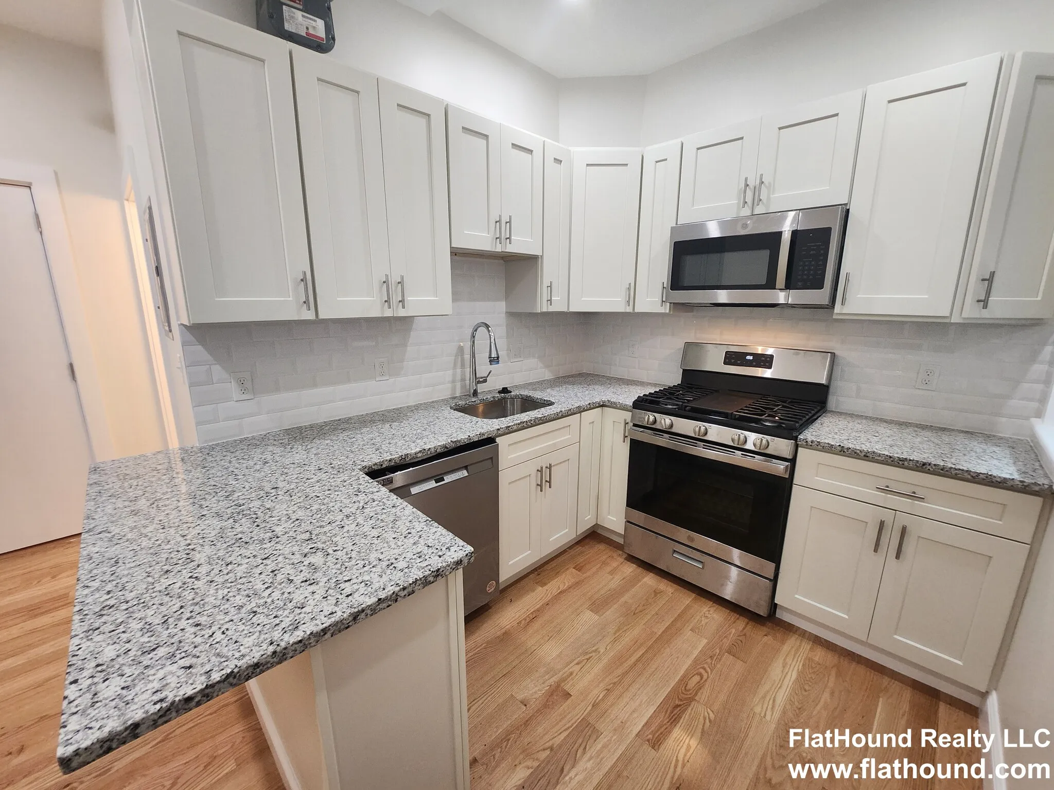 29 Queensberry St, Fenway