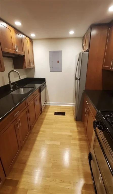 71 Fulkerson St, East Cambridge