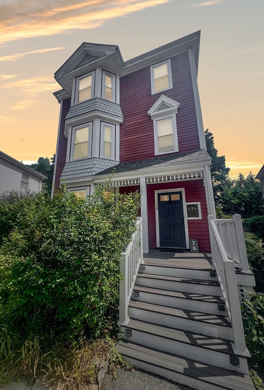 28 Goldsmith St, Jamaica Plain