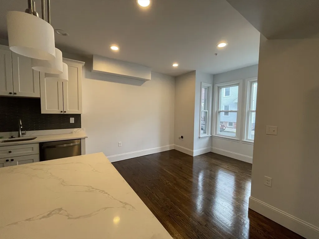 204 East Eagle St, Eagle Hill