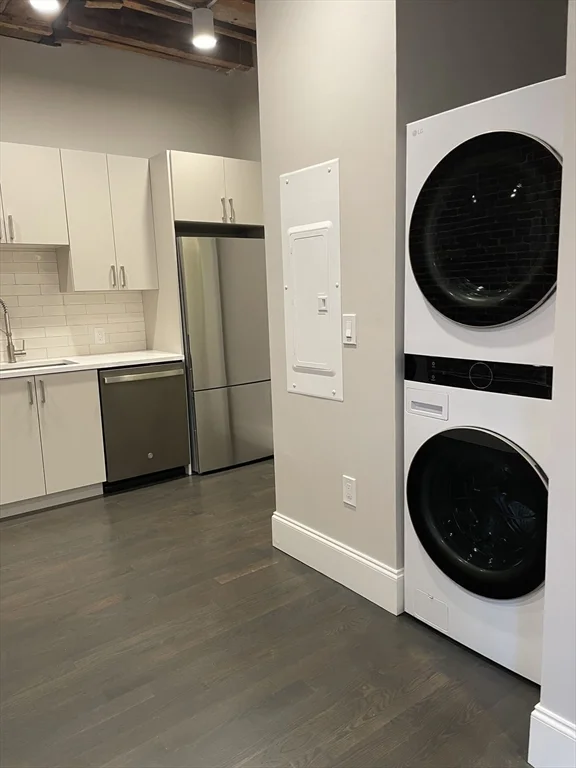 281 Franklin St, Downtown