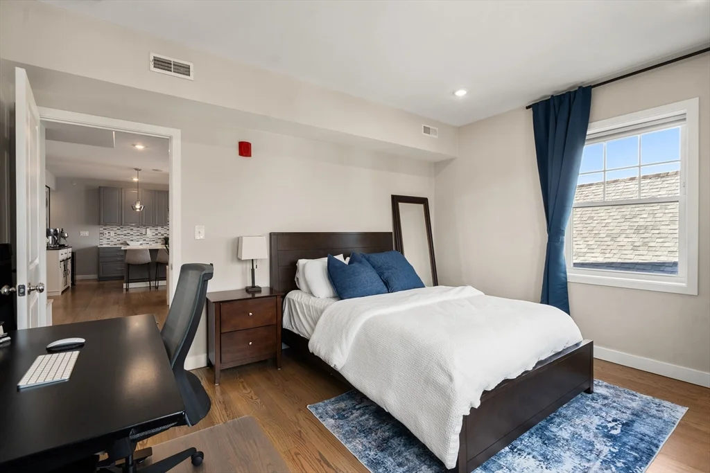 47 Sargent St, Roxbury