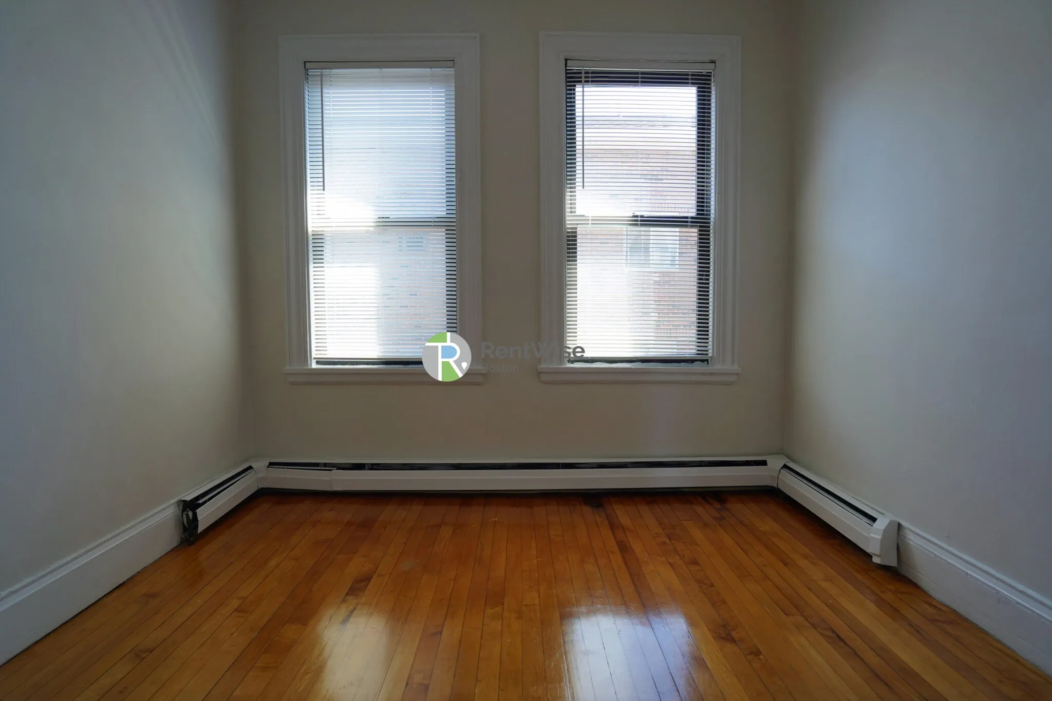 72 Gardner St, Allston