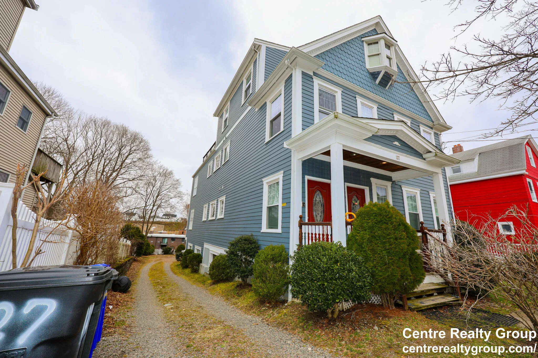 127 Nonantum St, Oak Square