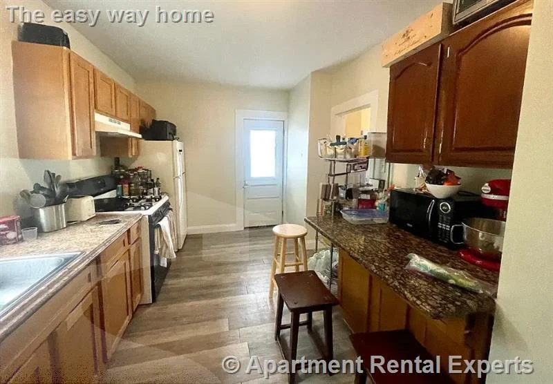 123 Winthrop St, Tufts