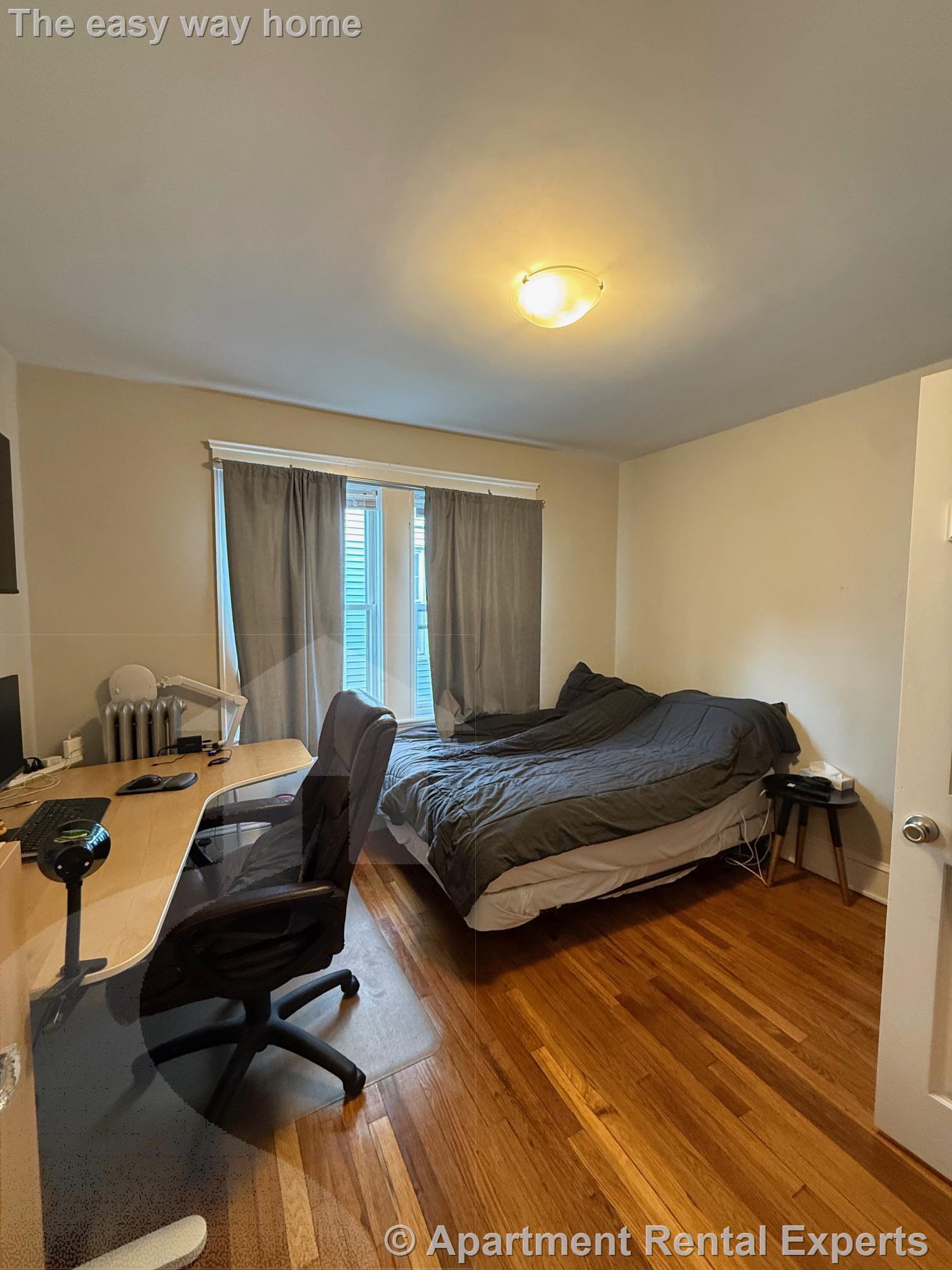 17 Milton St, Davis Square