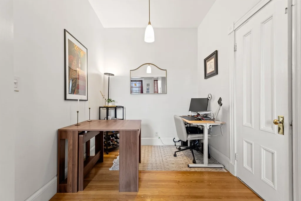 1411 Washington St, South End