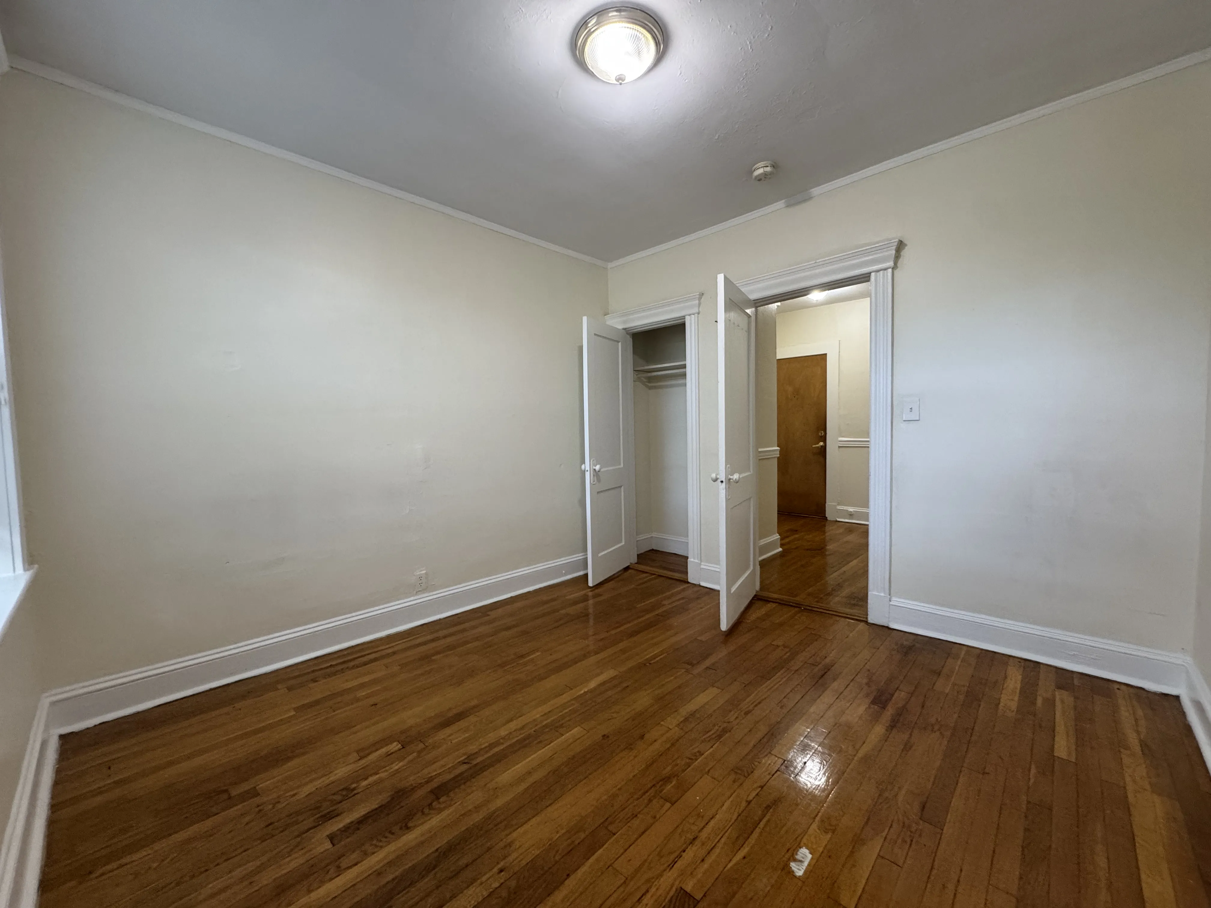 364 Riverway, Mission Hill