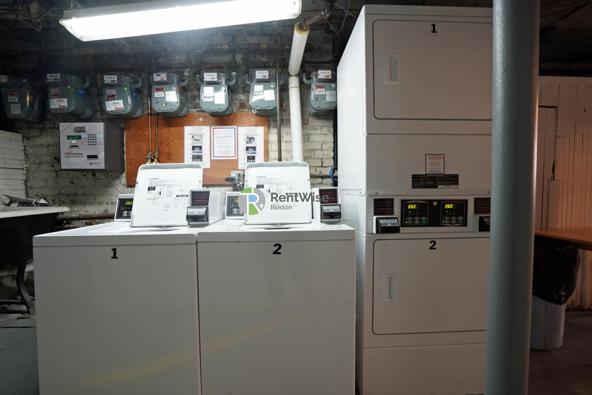 56 Gardner St, Allston