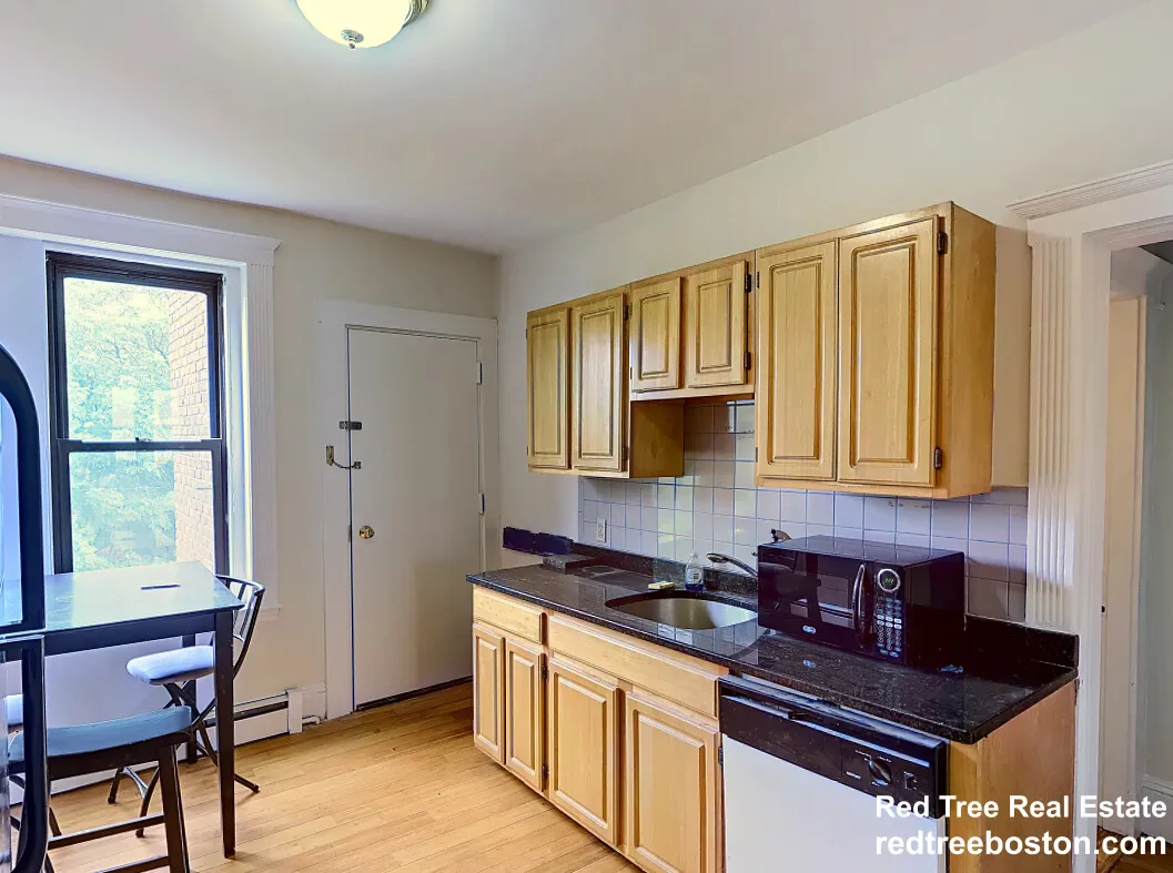 1680 Commonwealth Ave, Brighton