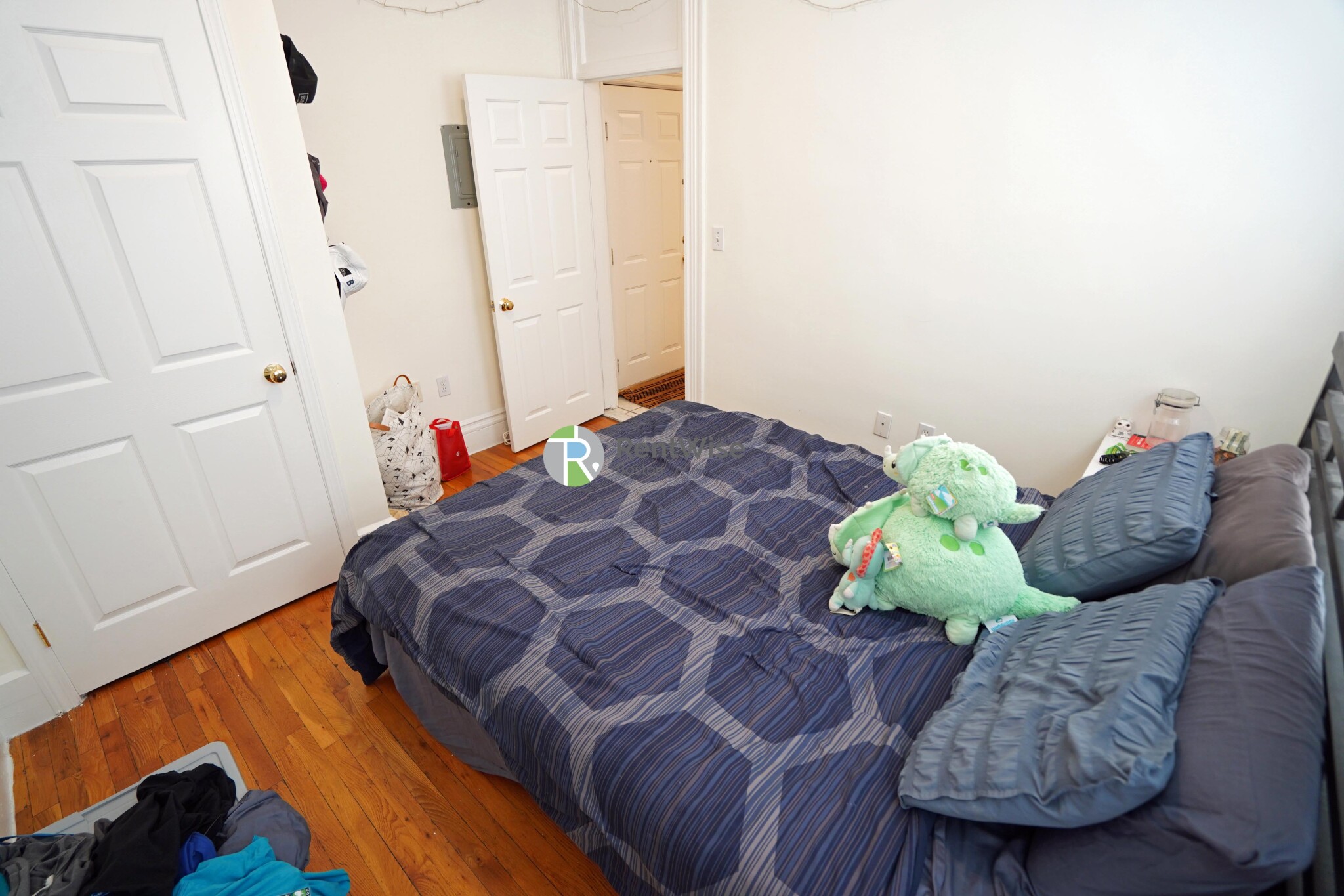 1298 Commonwealth Ave, Allston