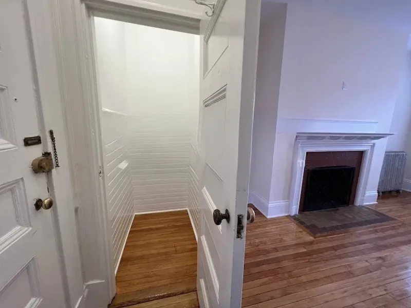 2 Ware St, Mid-Cambridge