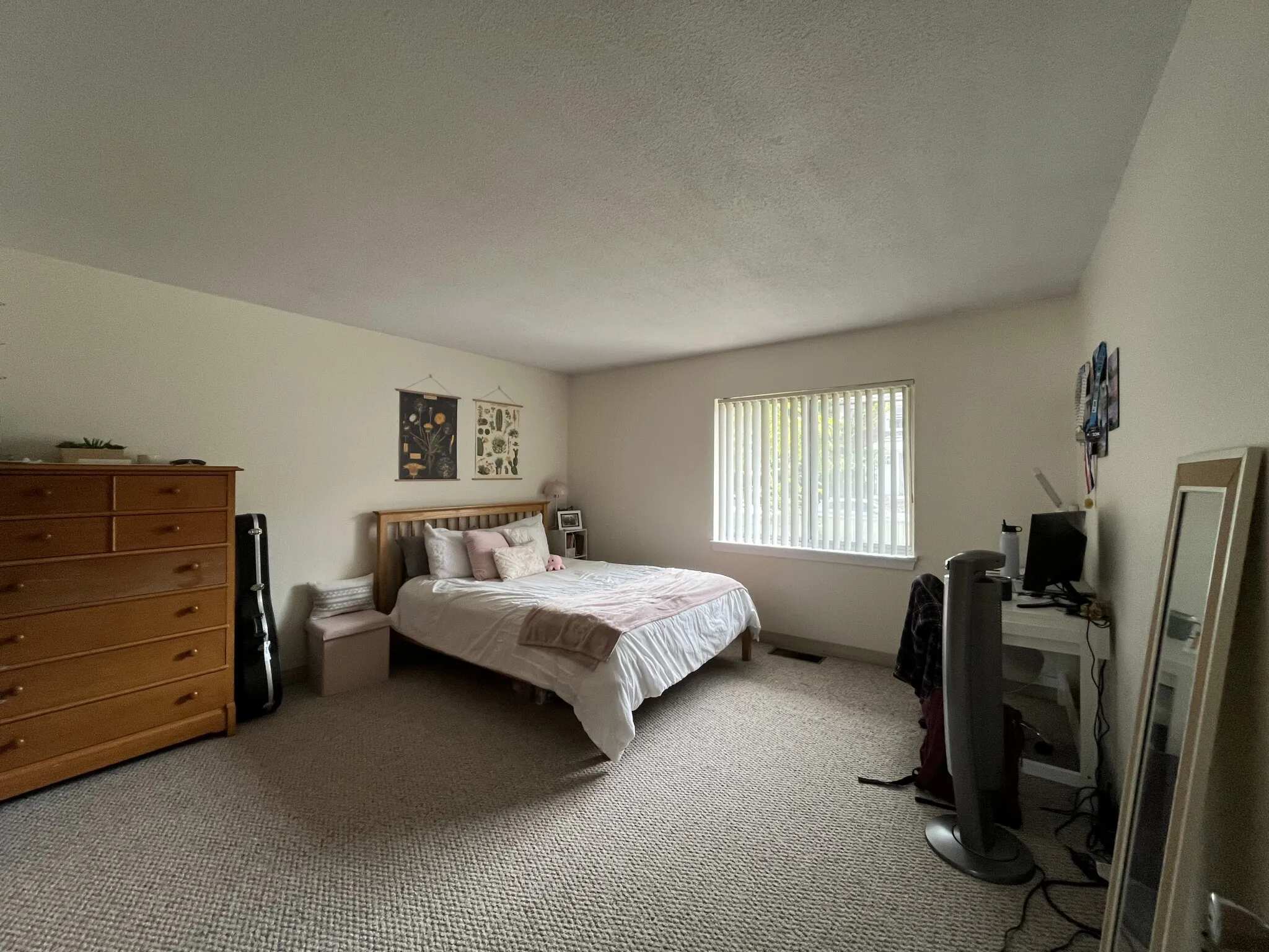 144 North Beacon St, Oak Square