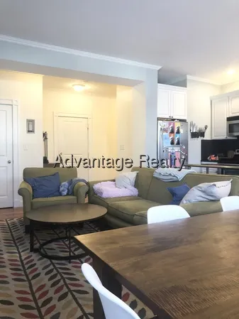 55 Magazine St, Cambridgeport