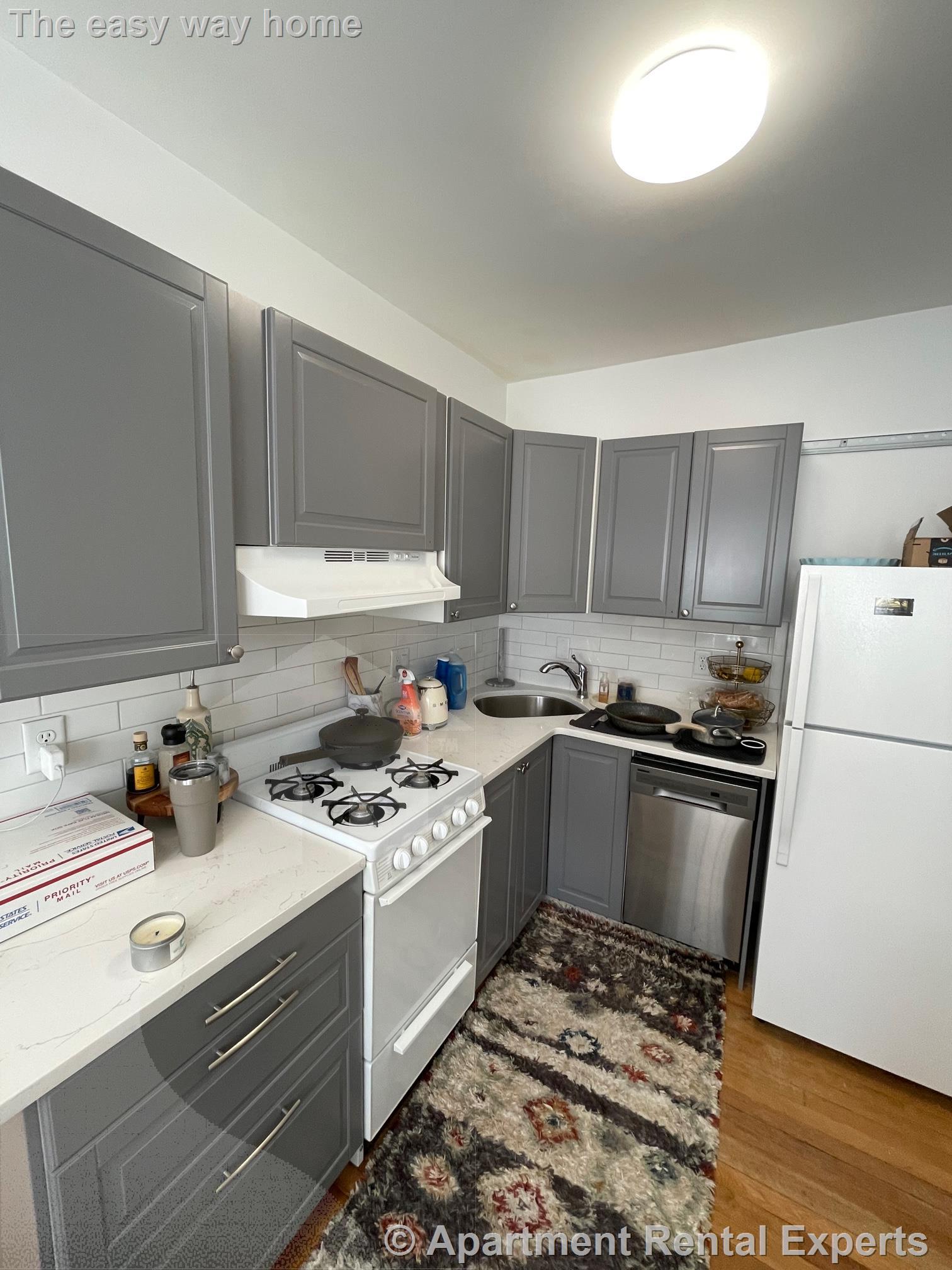 36 College Ave, Davis Square