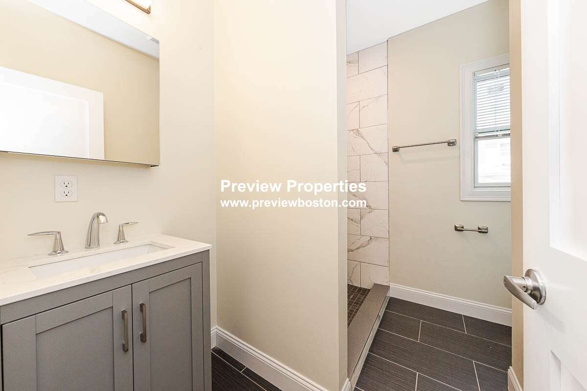 120 Jerome St, West Medford