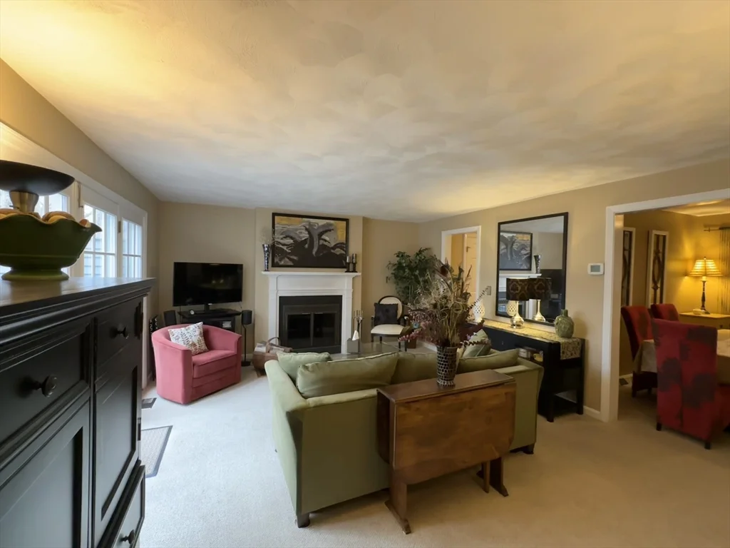 55 West St, Medfield