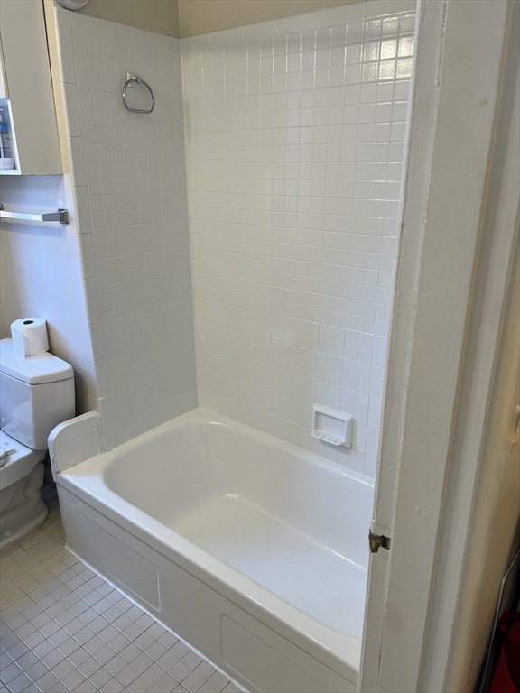 3 Gloucester, Back Bay