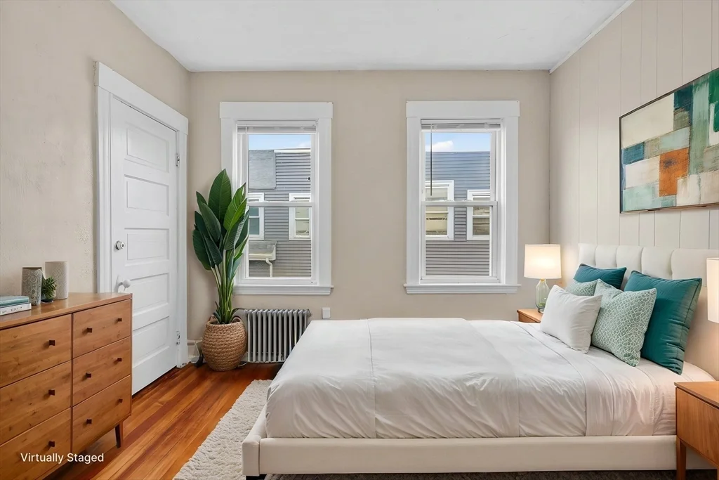 64 Topliff, Dorchester