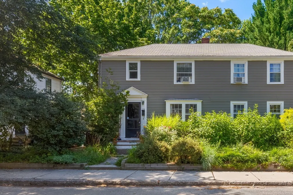 35 Alpine St, West Cambridge