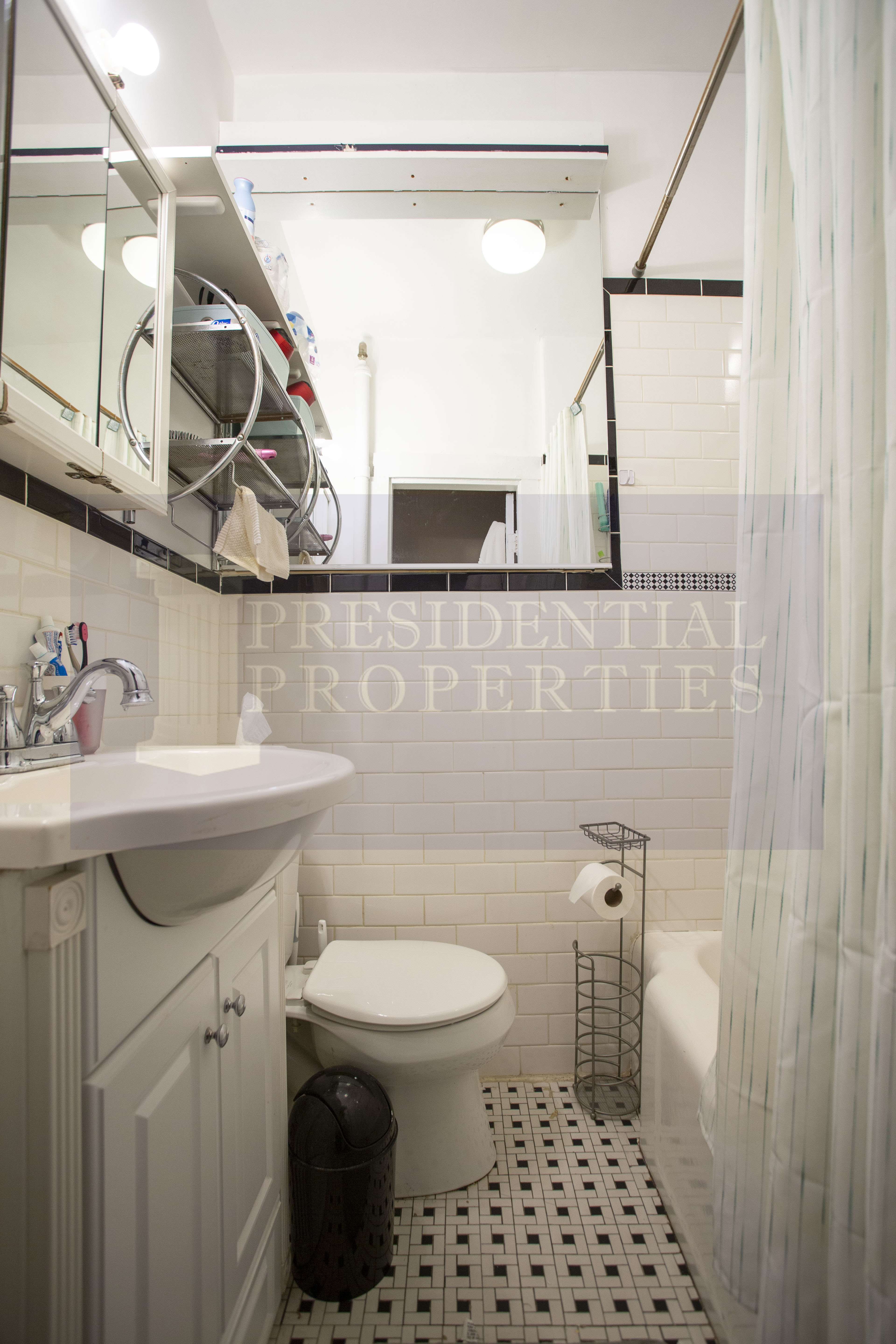 1 bed, 1 bath apartment for rent at 28.5 Myrtle St Unit 8, Beacon Hill — photo 5 of 10