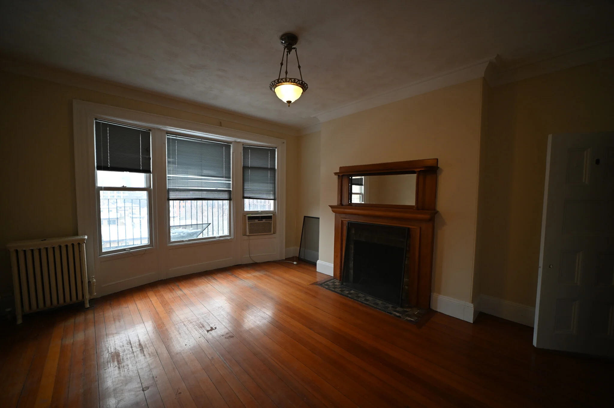 1513 Washington St, South End