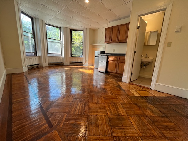 868 Beacon St, Fenway