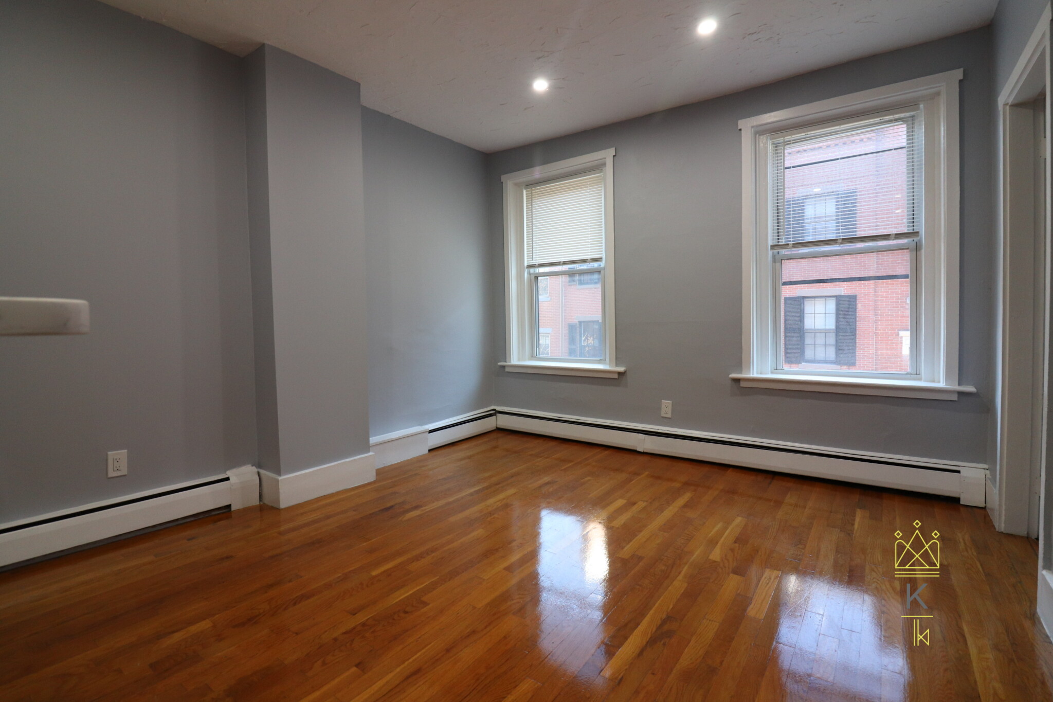 39 Irving St, Beacon Hill