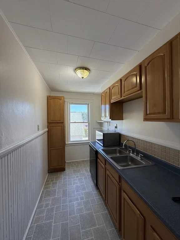 23 Brandon Rd, Dudley