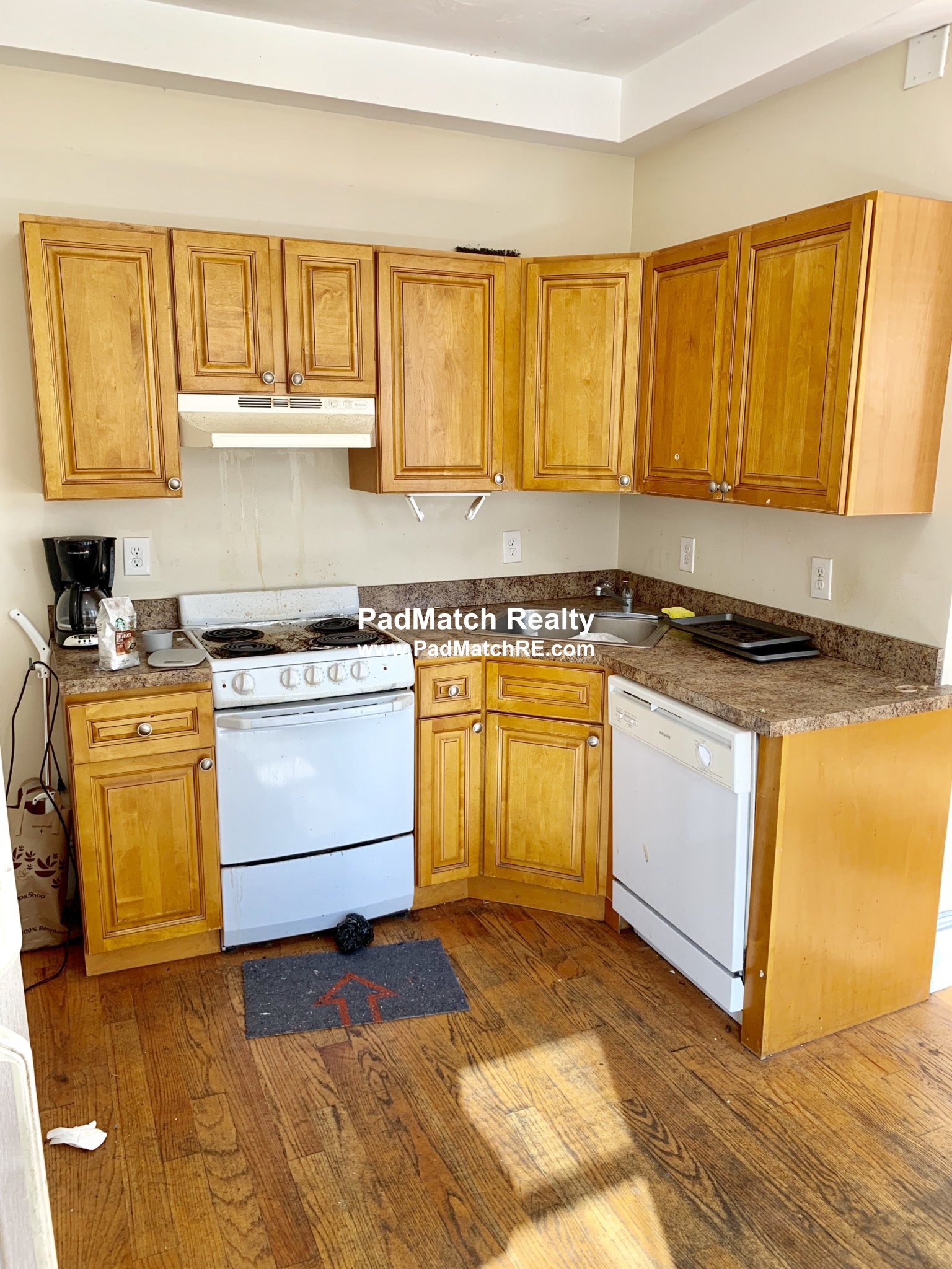 887 Huntington Ave, Mission Hill