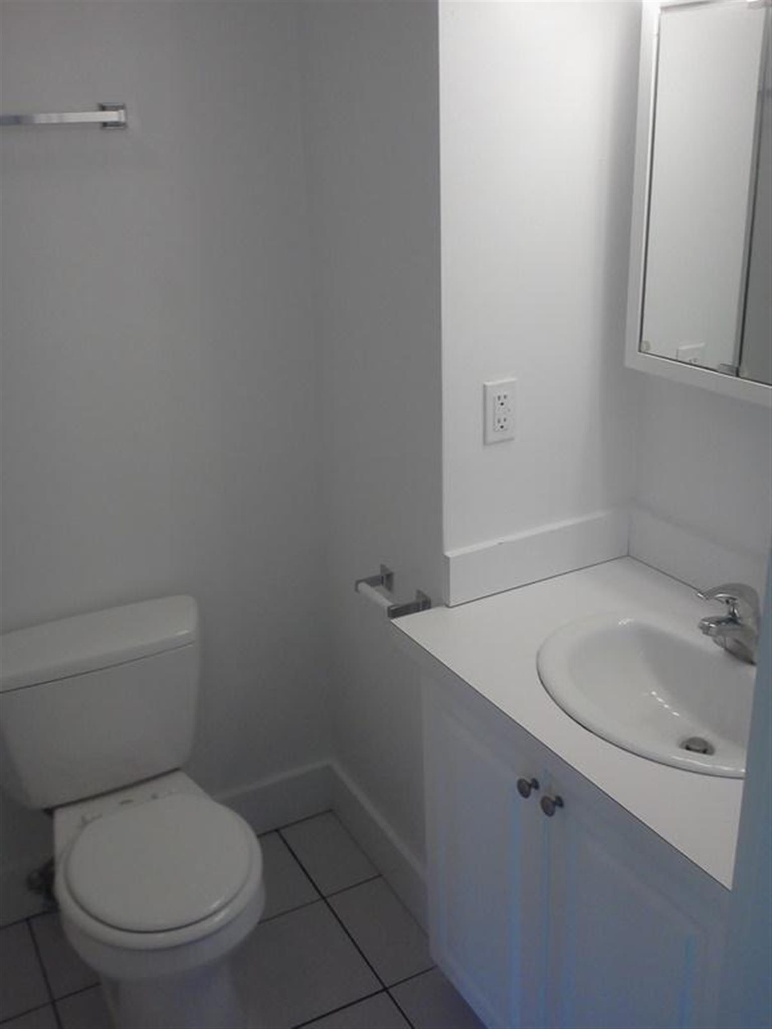 Studio bed, 1 bath apartment for rent at 3 Langdon St, Harvard Square — photo 3 of 10