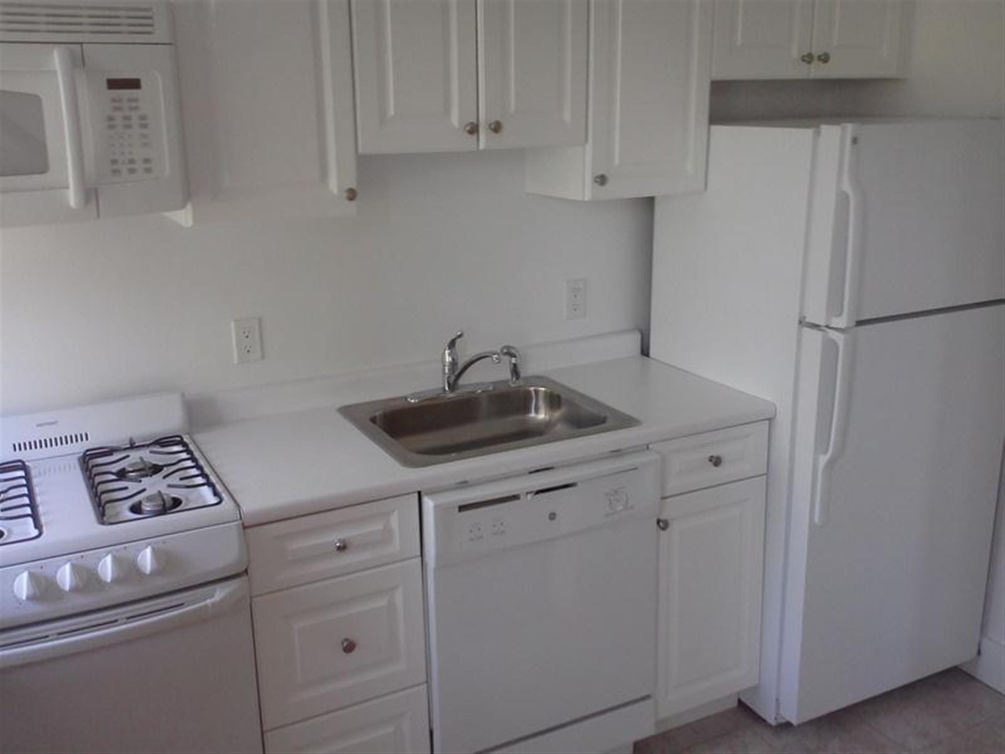 Studio bed, 1 bath apartment for rent at 3 Langdon St, Harvard Square — photo 4 of 10