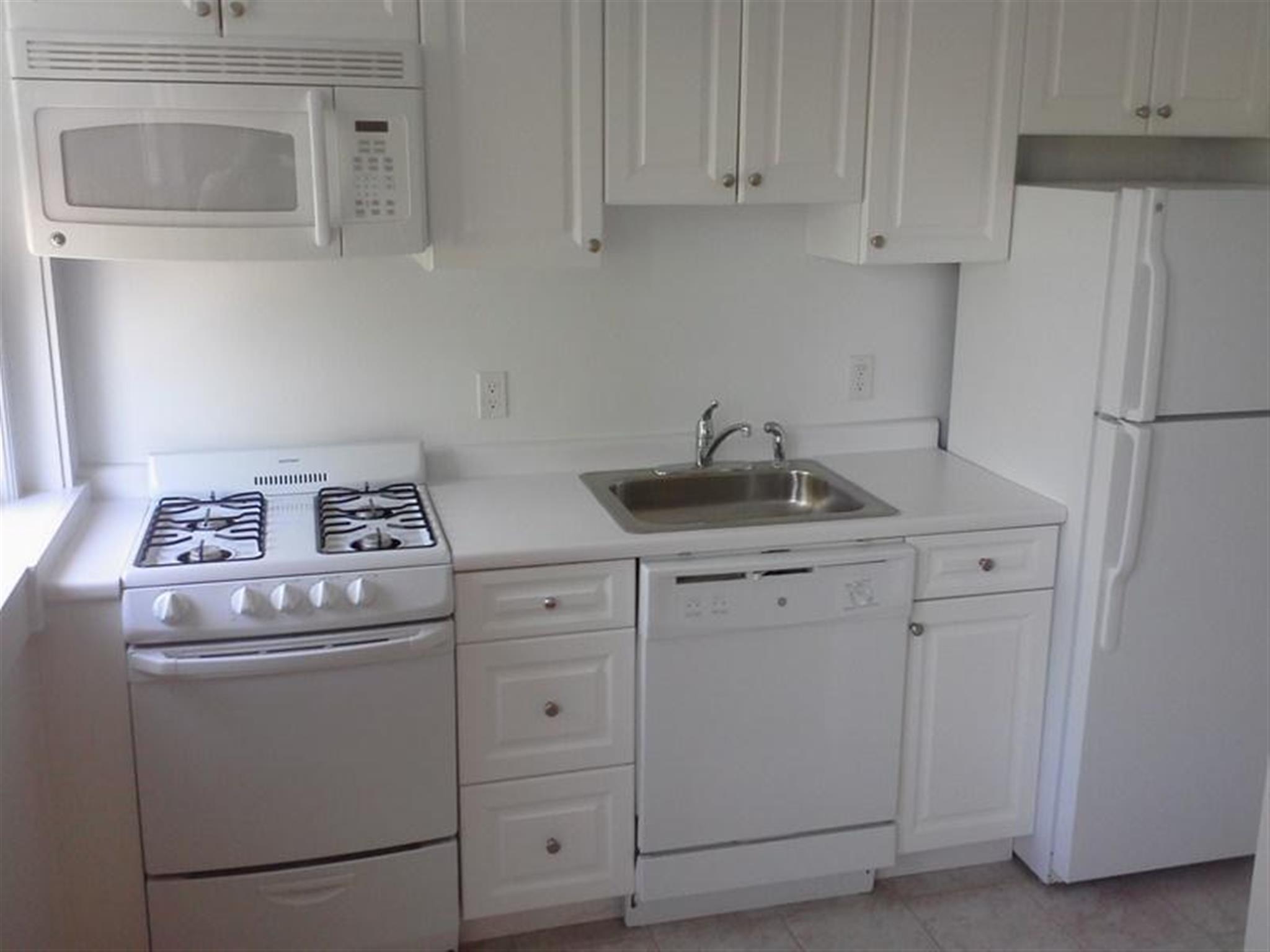 Studio bed, 1 bath apartment for rent at 3 Langdon St, Harvard Square — photo 5 of 10