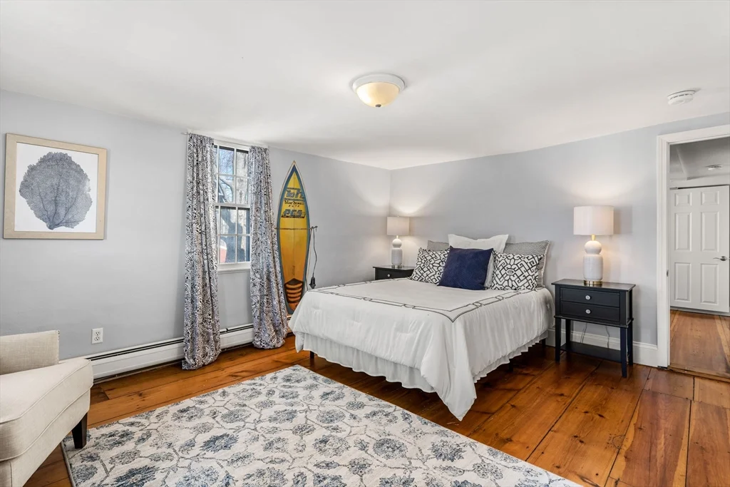 452 Main St, Amesbury