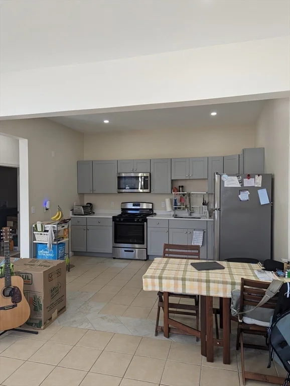 17-23 Salem St, Salem