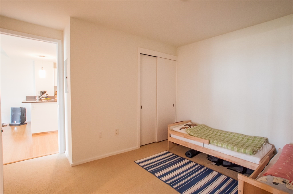 2 Earhart St, East Cambridge