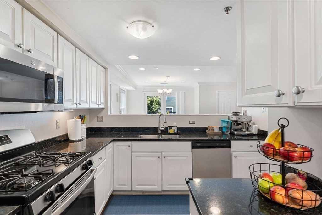 249 Cypress St, Brookline