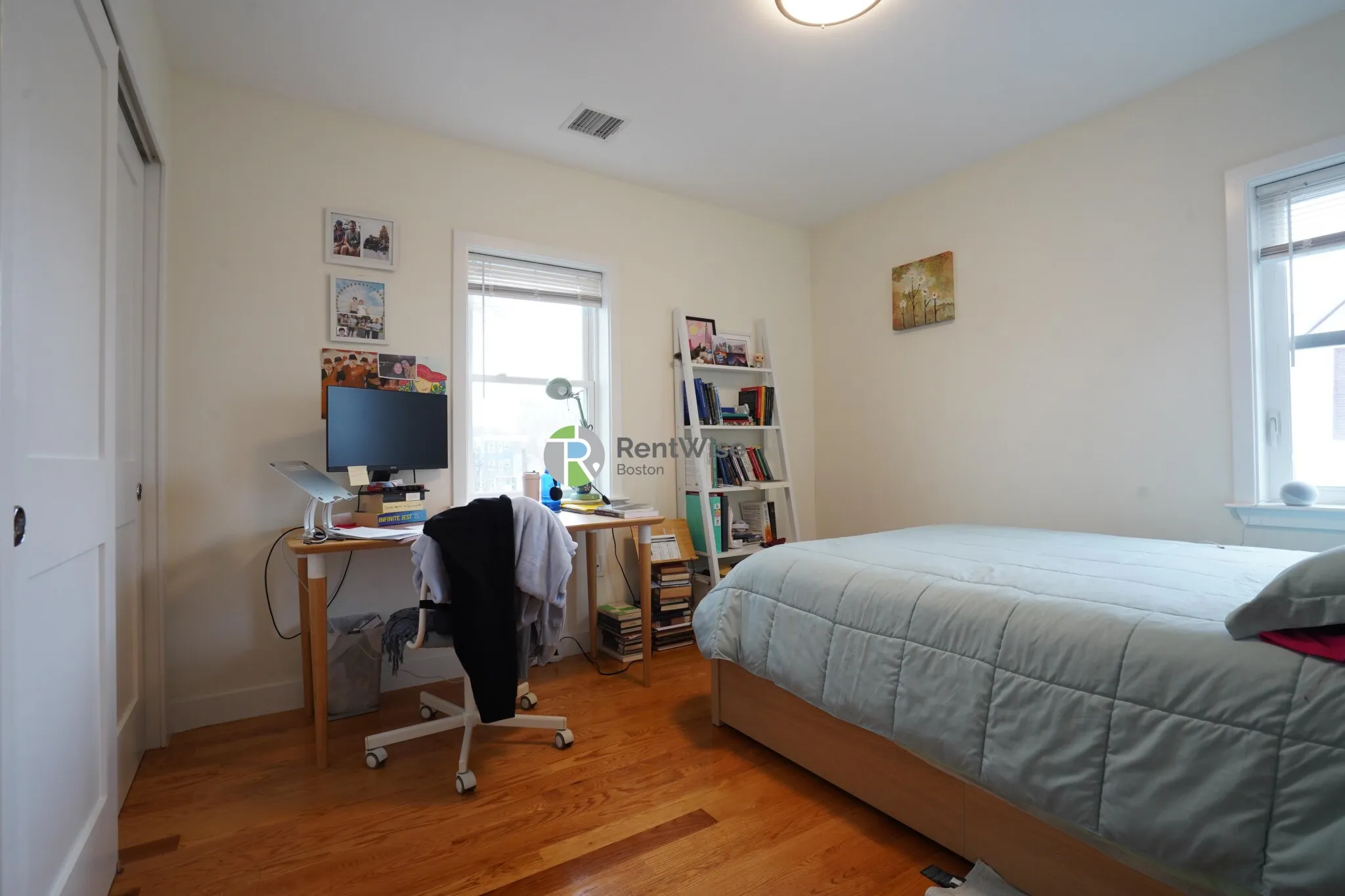 15 Kelley Ct, Allston