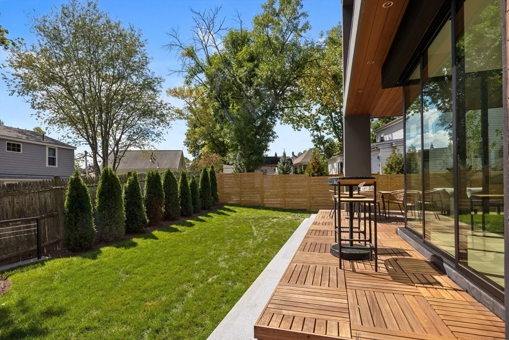 90 Auburndale Ave, West Newton