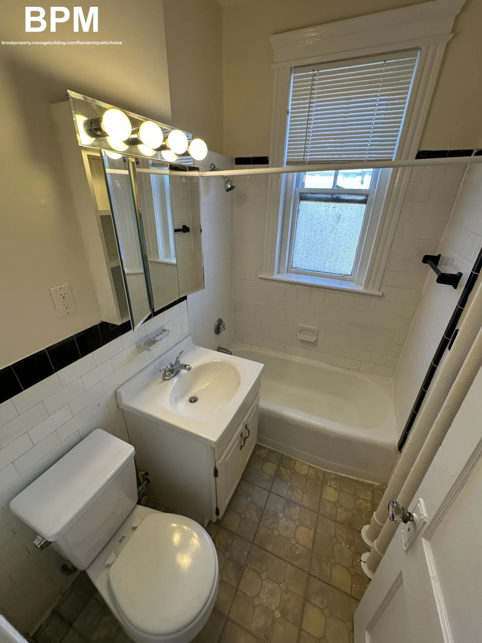 37 Wendell St, Baldwin