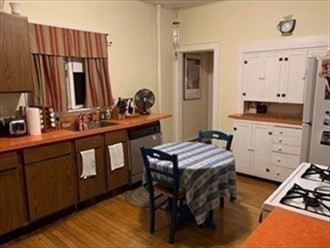 16 Jerome St, Medford