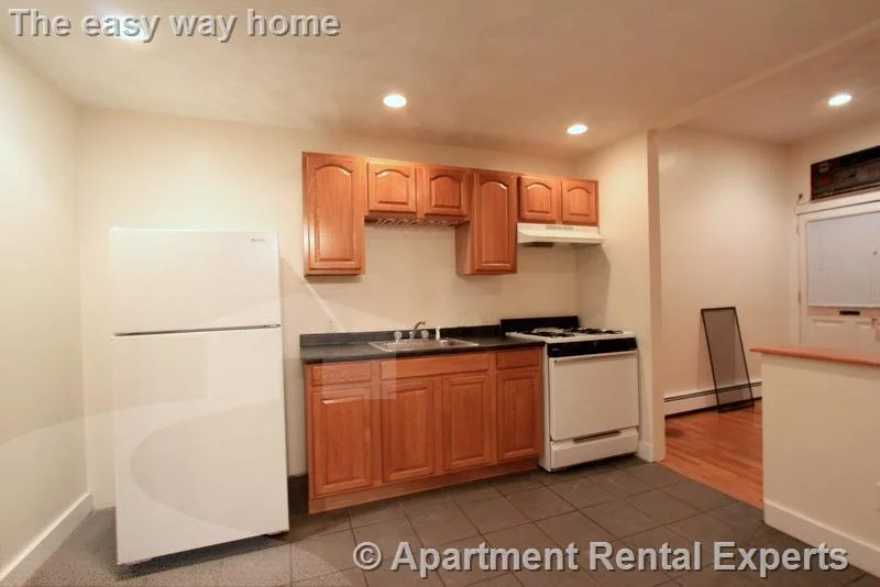 302 Highland Ave, Davis Square