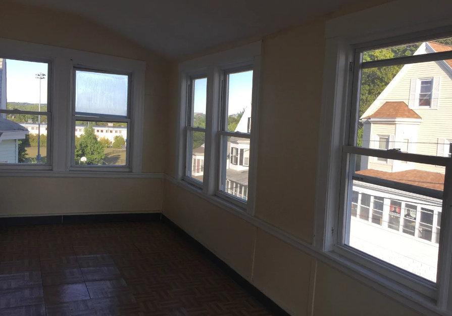 8 Bennett St, South Medford