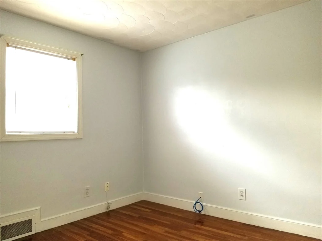 225 Governors Rd, Quincy