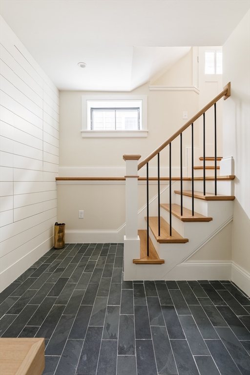 346 Walden St, Neighborhood 9