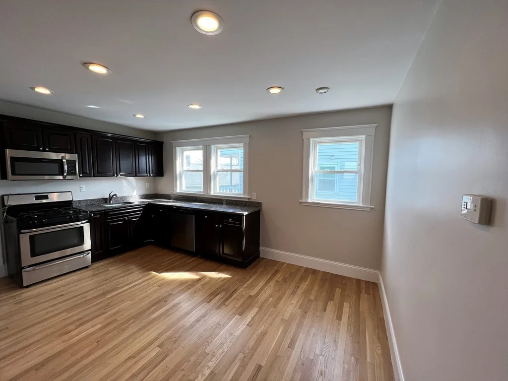 344 Hyde Park Ave, Roslindale