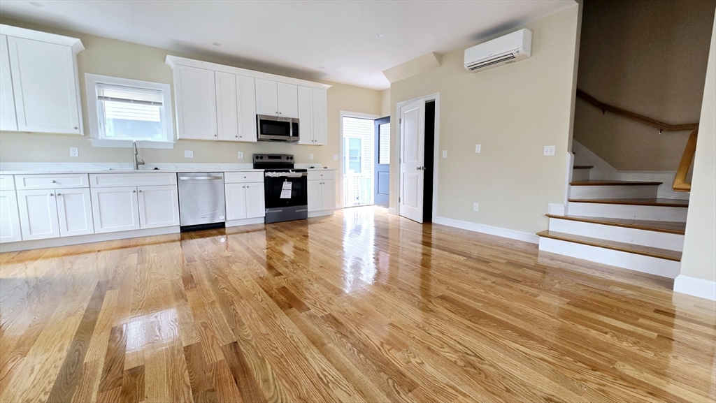 66 Waverly St, Brighton