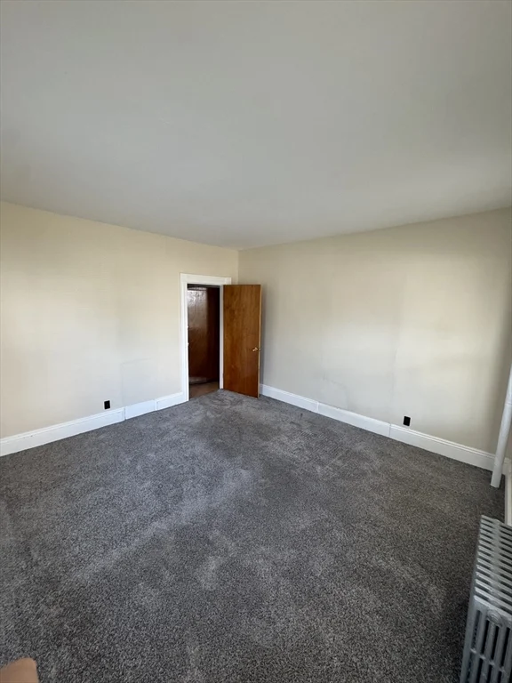 232 River St, Waltham